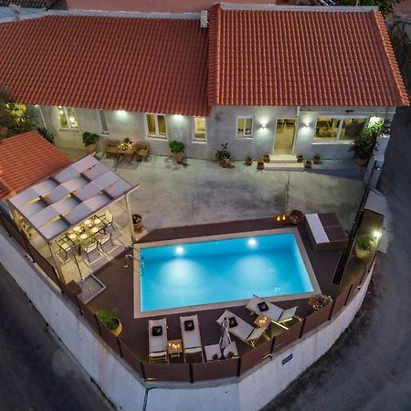Villa Roxanne Galatas  Bagian luar foto