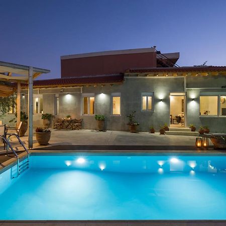Villa Roxanne Galatas  Bagian luar foto