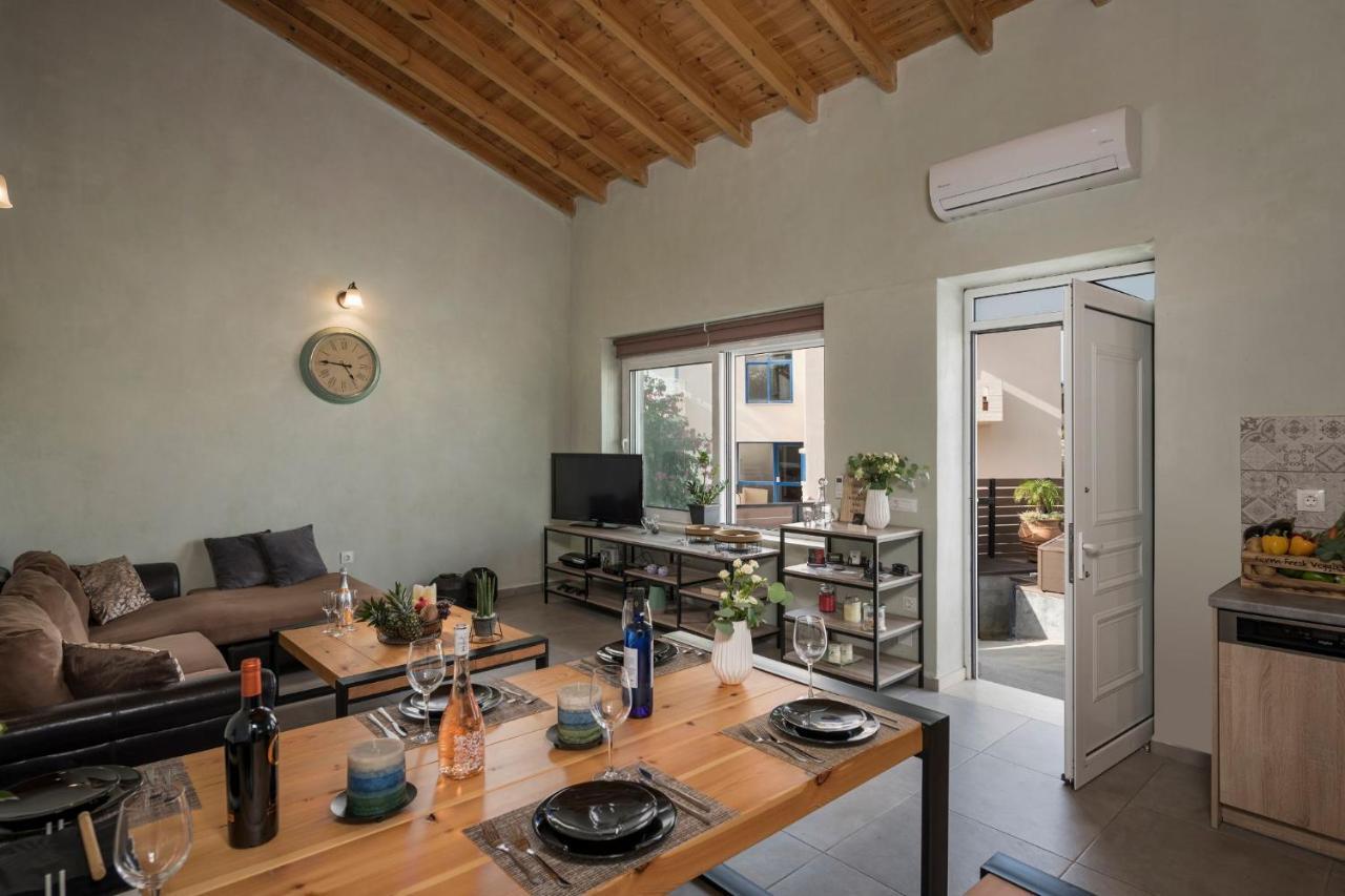 Villa Roxanne Galatas  Bagian luar foto