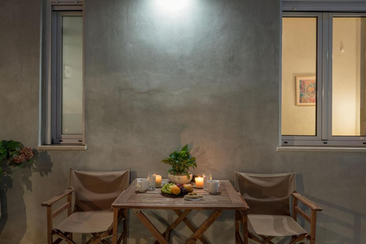 Villa Roxanne Galatas  Bagian luar foto