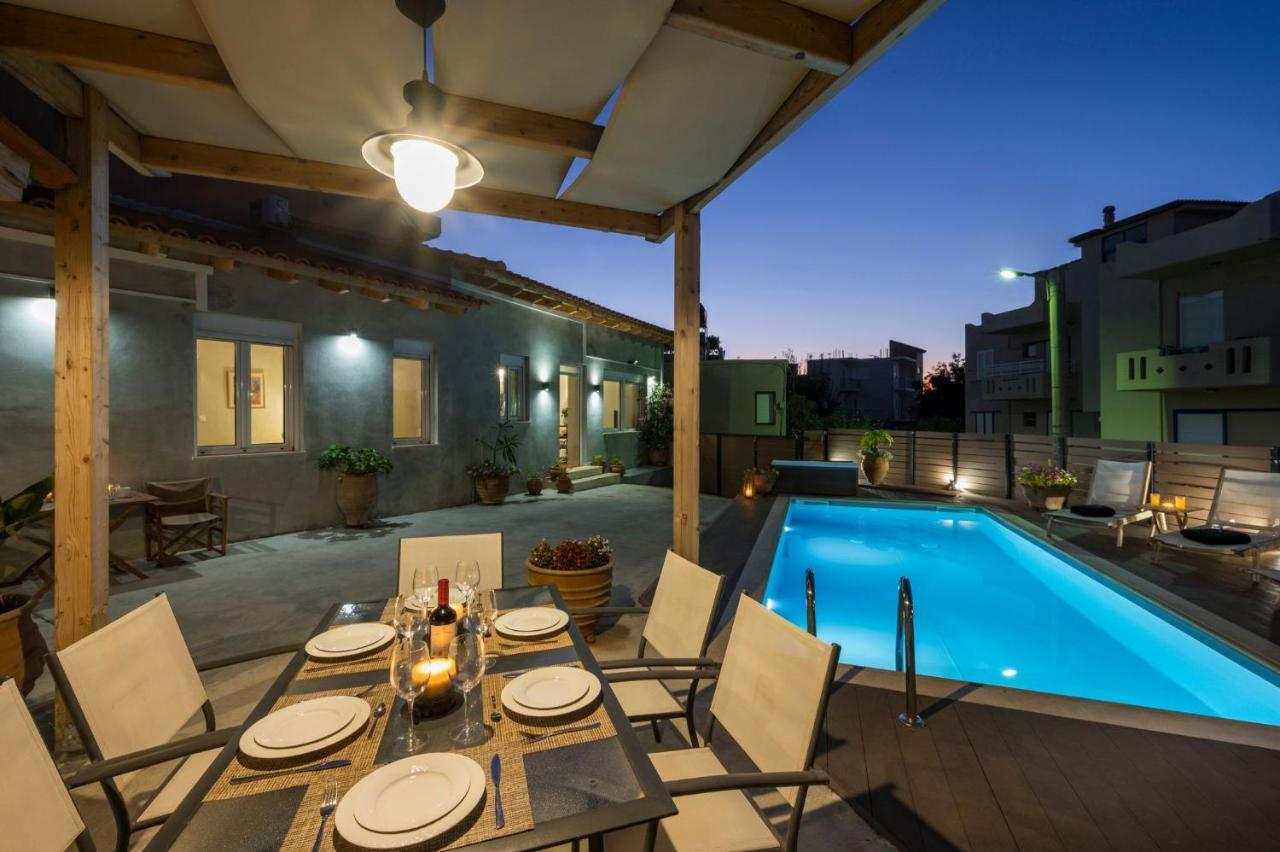 Villa Roxanne Galatas  Bagian luar foto