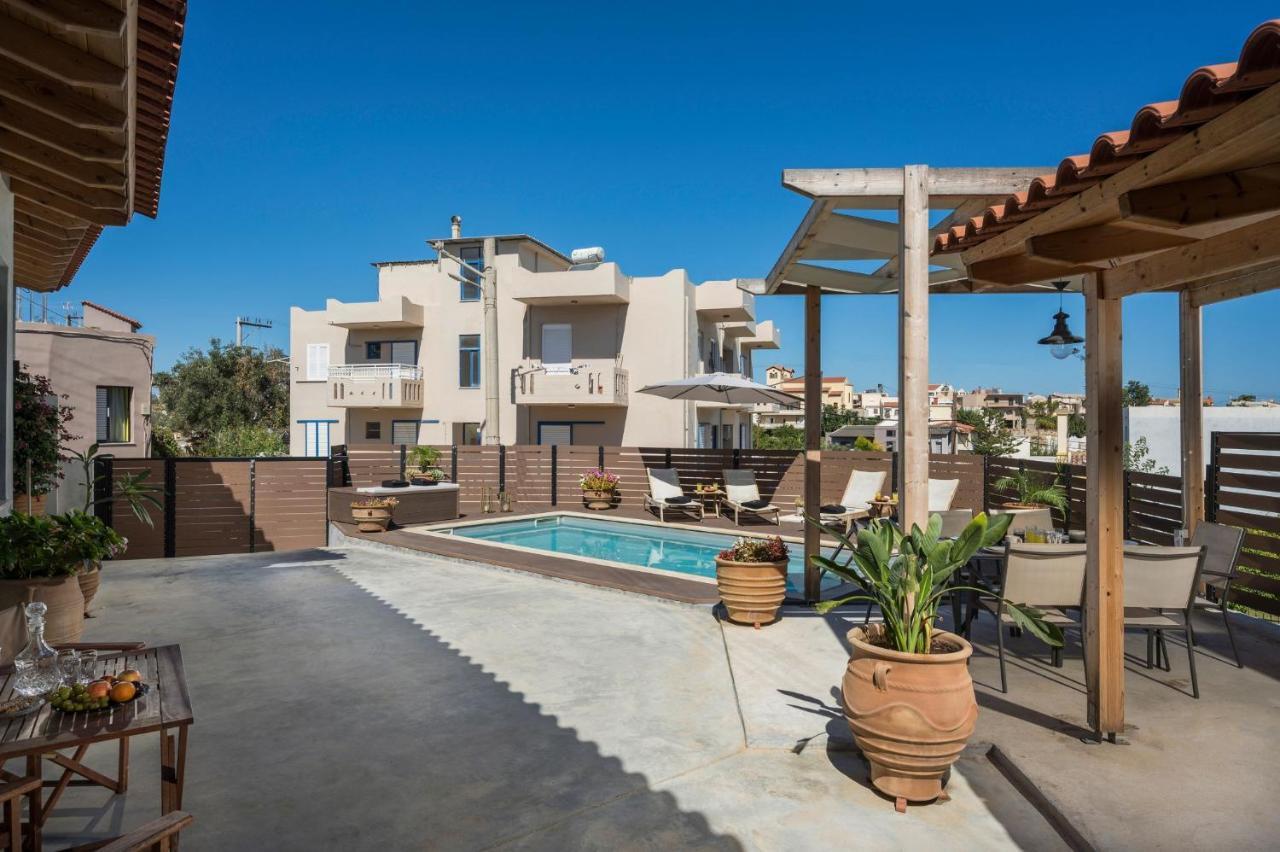 Villa Roxanne Galatas  Bagian luar foto