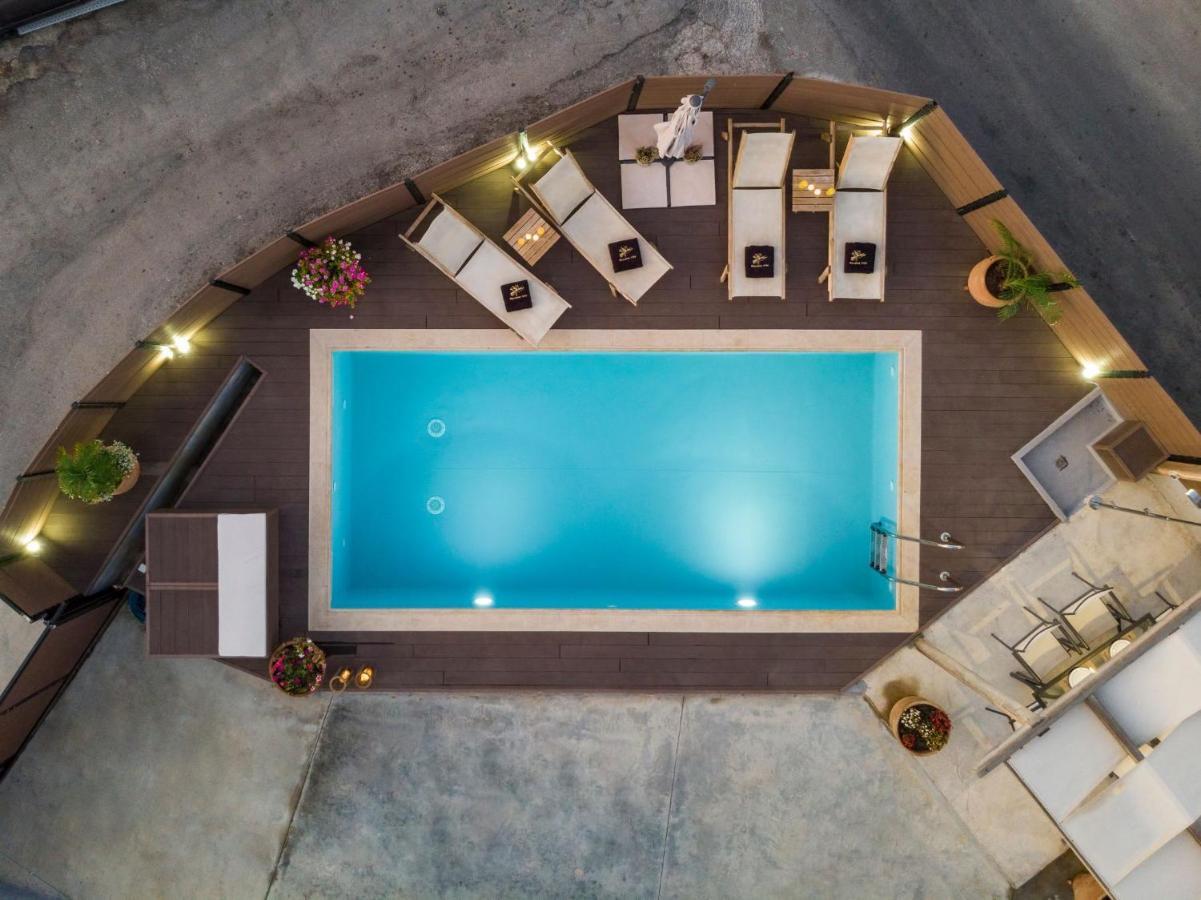 Villa Roxanne Galatas  Bagian luar foto