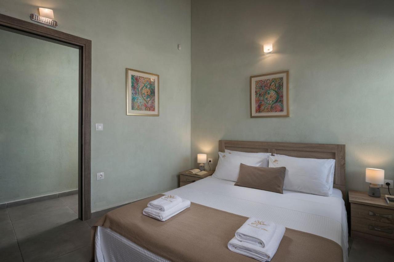 Villa Roxanne Galatas  Bagian luar foto