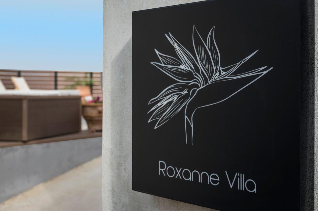 Villa Roxanne Galatas  Bagian luar foto